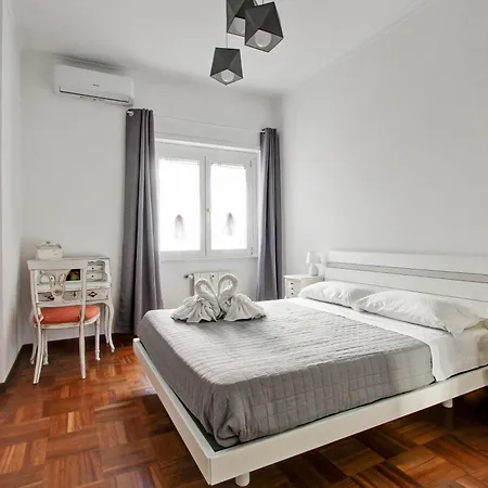Elle House Apartment *