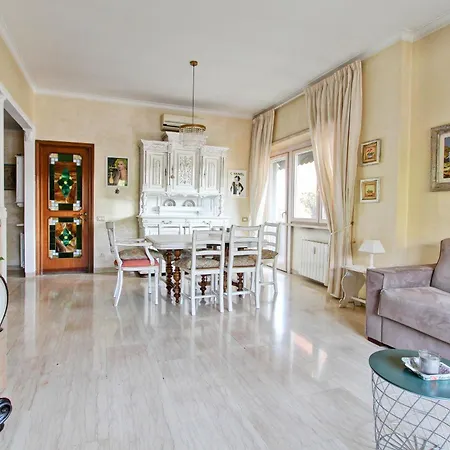 Apartmán Elle House Řím